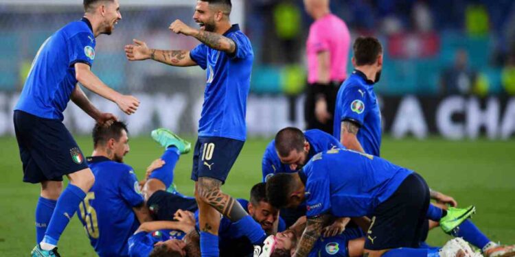 Europei: l’Italia vola in finale. Ne avevamo bisogno!