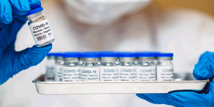 Covid-19: variante Delta allerta internazionale, Pfizer sperimenta terza dose