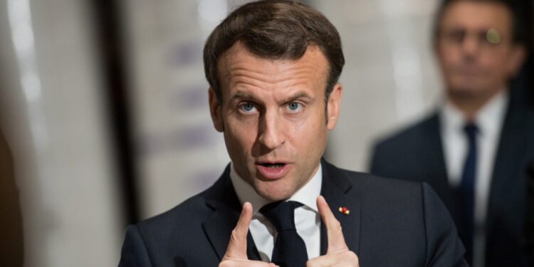 Voto europee in Francia: Macron sconfitto, vince Le Pen