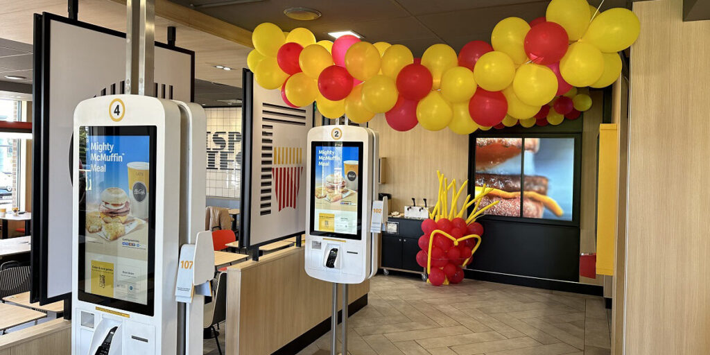 Un locale di McDonald's