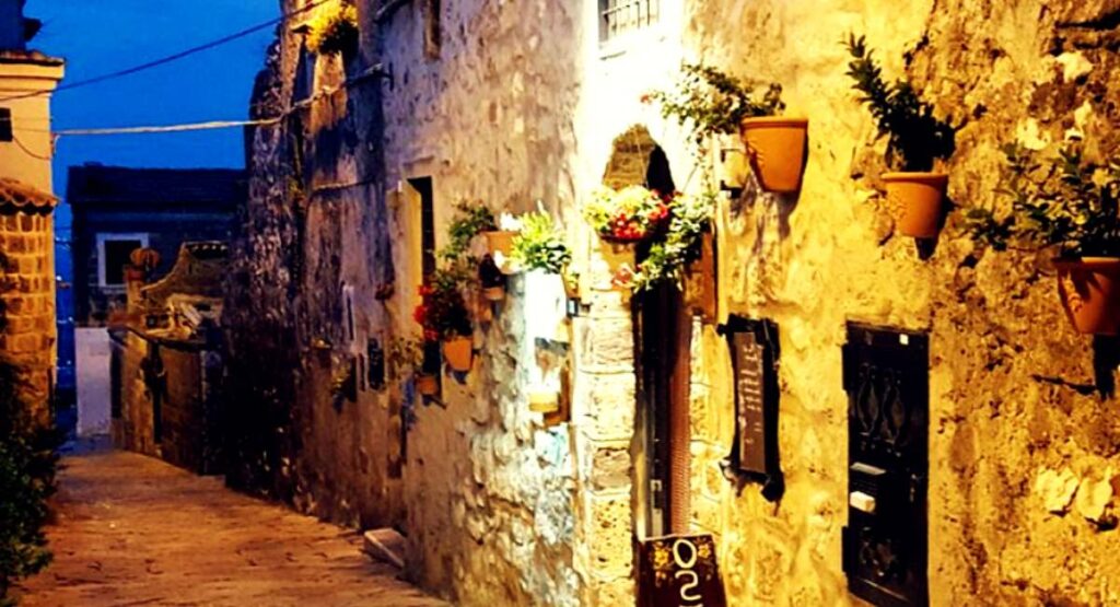 Vicoli Caserta Vecchia